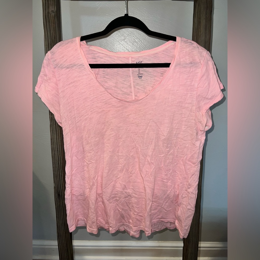 Gap Tee